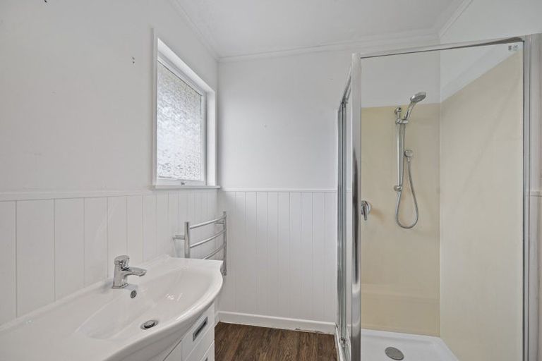 Photo of property in 8 Skerrett Crescent, Tamatea, Napier, 4112