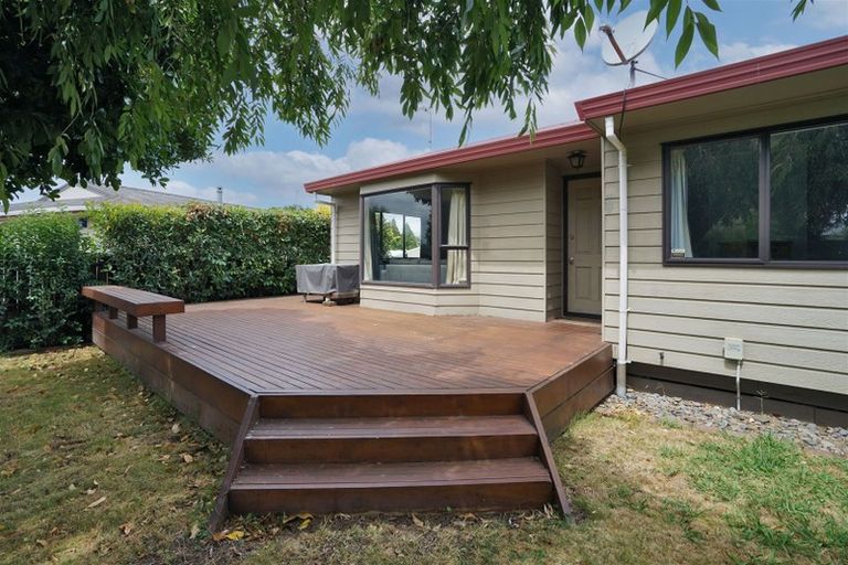 Photo of property in 1/15 Bartholomew Drive, Nawton, Hamilton, 3200