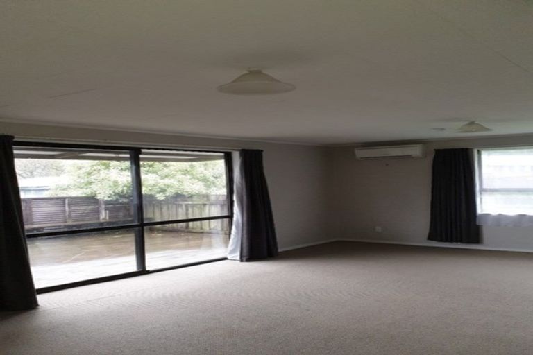 Photo of property in 19a Crystal Place, Pukehangi, Rotorua, 3015