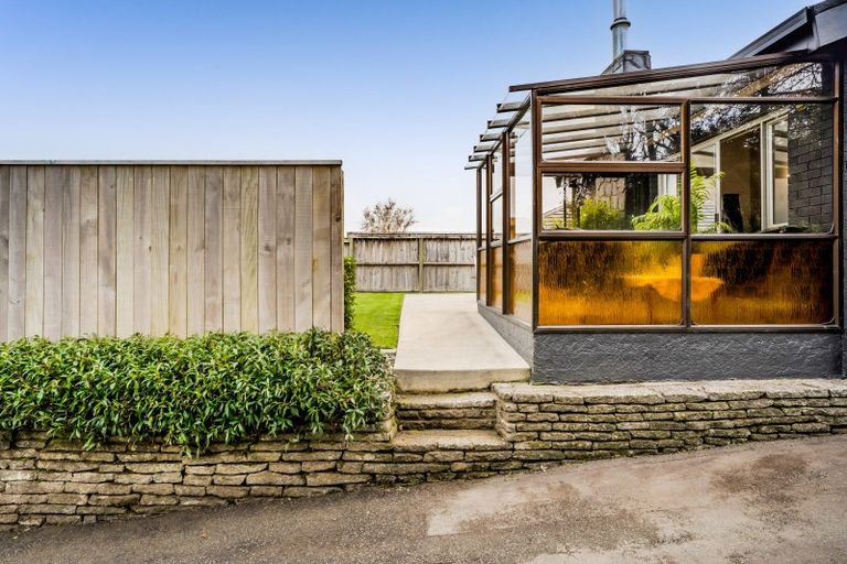 Photo of property in 19 Tainui Terrace, Inglewood, 4330