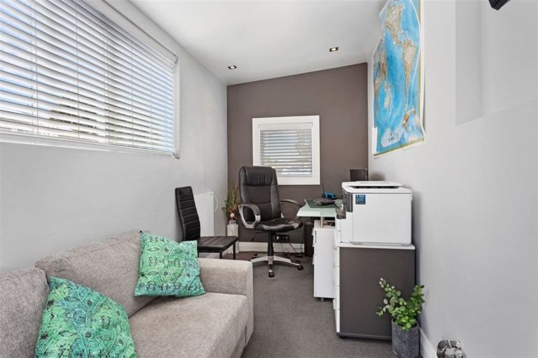 Photo of property in 72 Ohoka Road, Kaiapoi, 7630