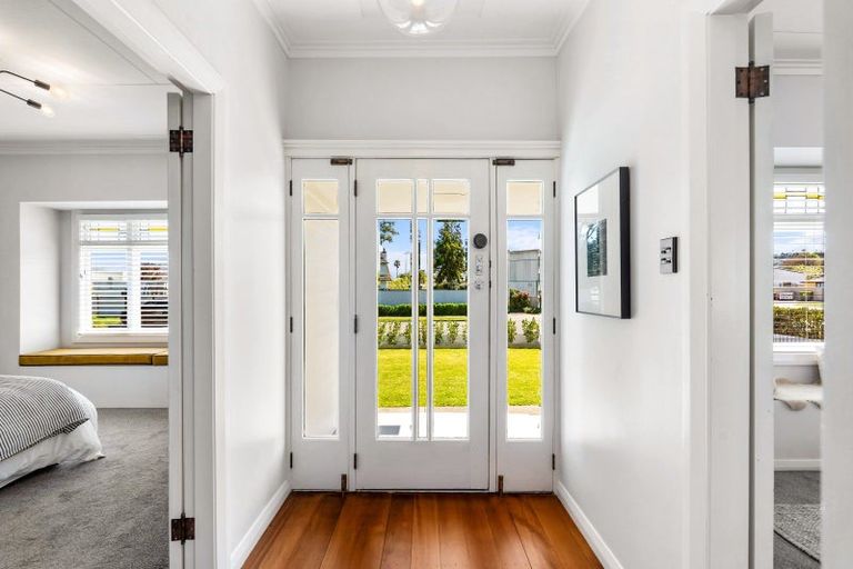 Photo of property in 18 Higgins Street, Marewa, Napier, 4110