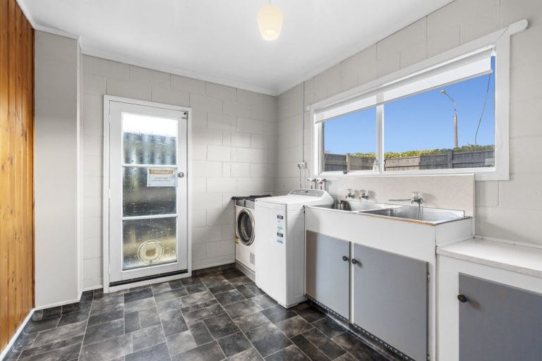Photo of property in 4 Carver Place, Lynmouth, New Plymouth, 4310