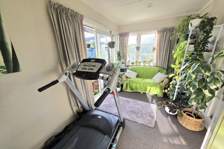 Photo of property in 8 Kelvin Street, South Hill, Oamaru, 9400