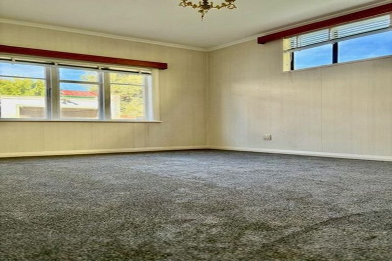 Photo of property in 102 Constable Street, Newtown, Wellington, 6021