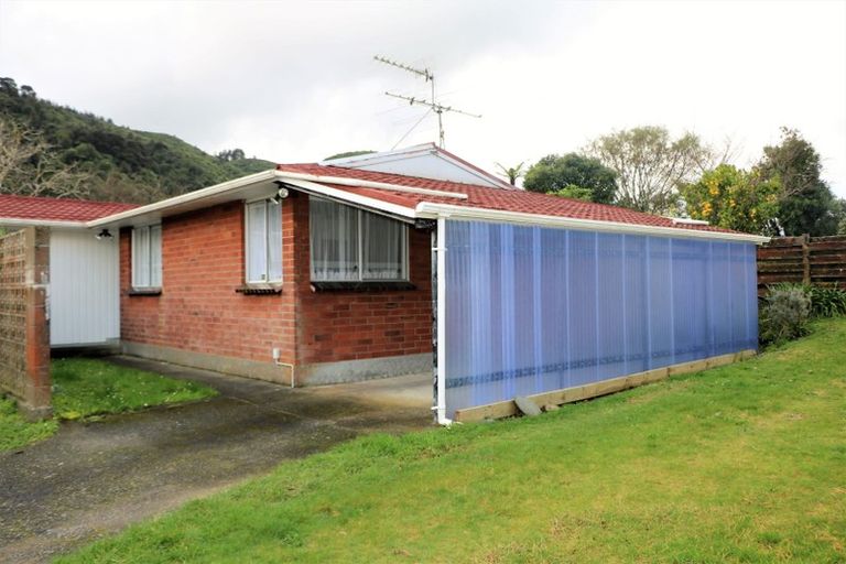 Photo of property in 9b Nevada Grove, Totara Park, Upper Hutt, 5018
