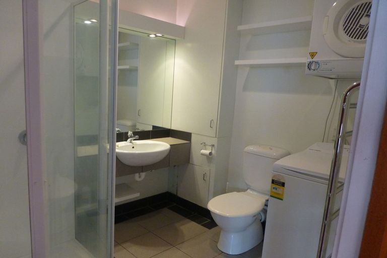 Photo of property in Pirie Street Townhouses, 28/35u Pirie Street, Mount Victoria, Wellington, 6011