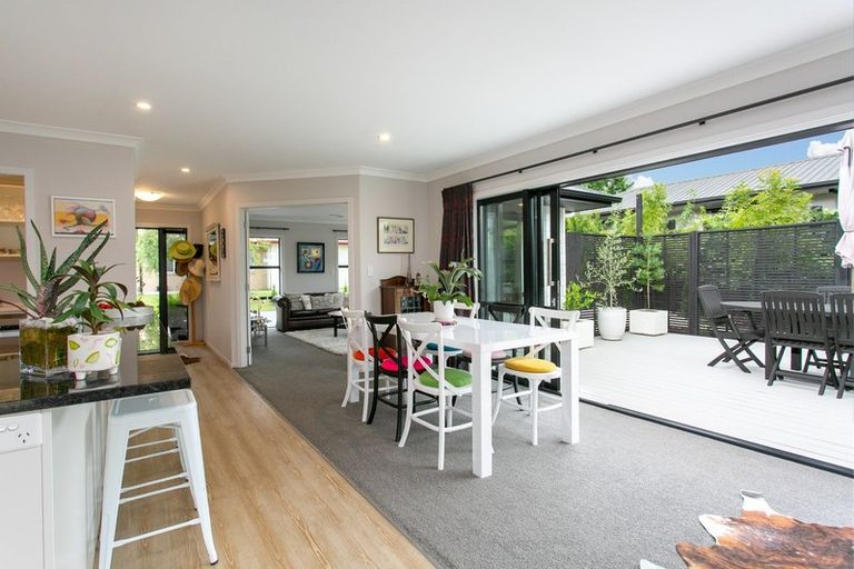 Photo of property in 48b Hamilton Road, Cambridge, 3434