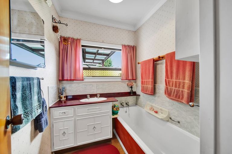 Photo of property in 149 South Road, Hawera, 4610