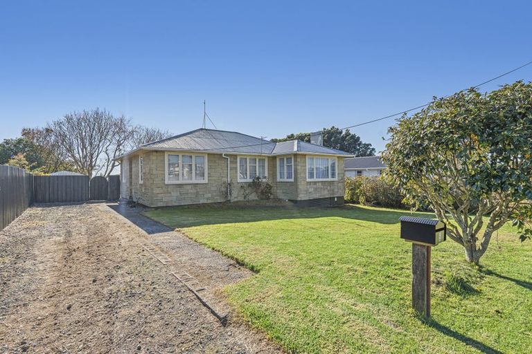 Photo of property in 6 Victoria Street, Waitara, 4320
