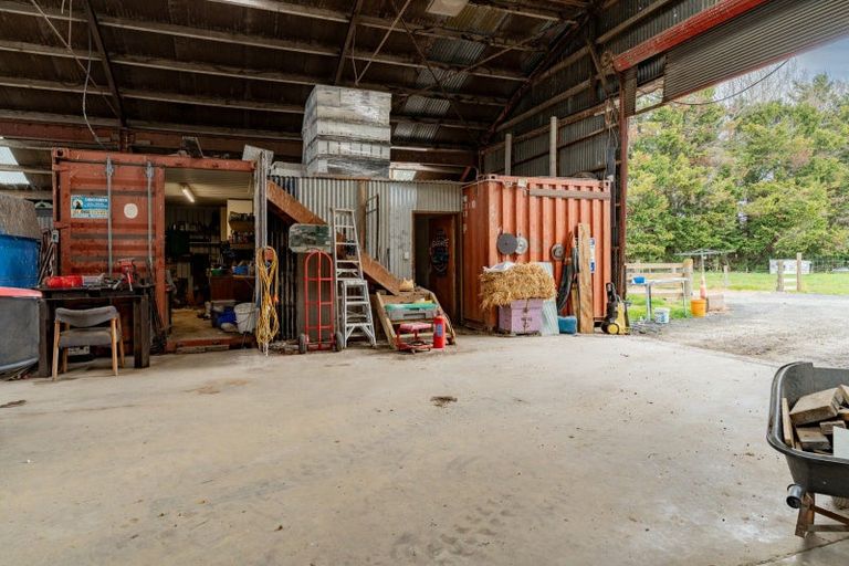 Photo of property in 93 Black Rock Road, Te Ore Ore, Masterton, 5886
