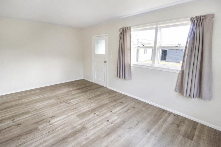 Photo of property in 1 Porritt Street, Ruawai, 0530
