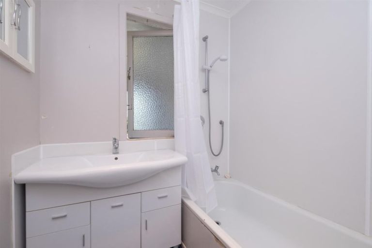 Photo of property in 106 Ariel Street, Stratford, 4332