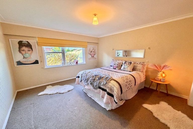 Photo of property in 7 Anthony Grove, Paraparaumu Beach, Paraparaumu, 5032