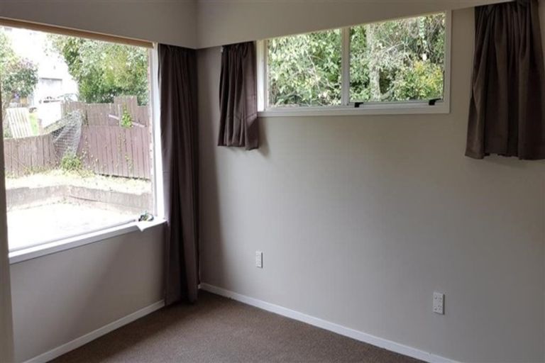 Photo of property in 4202a/2 Great North Road, Glendene, Auckland, 0602