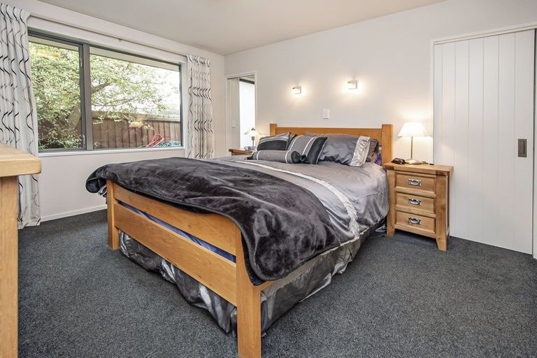 Photo of property in 5 Durrell Way, Rolleston, 7614