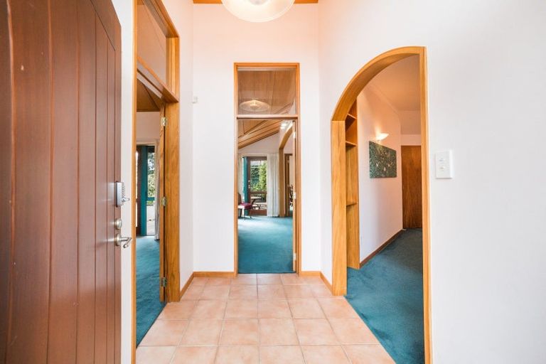 Photo of property in 3 Balcairn Place, Terrace End, Palmerston North, 4410