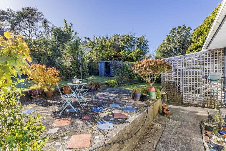Photo of property in 42a Mahoe Street, Tawa, Wellington, 5028