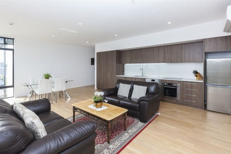 Photo of property in 50 Kilmore Street, Christchurch Central, Christchurch, 8013