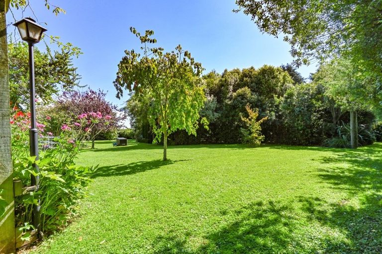 Photo of property in 96 Thompson Road, Twyford, Hastings, 4175