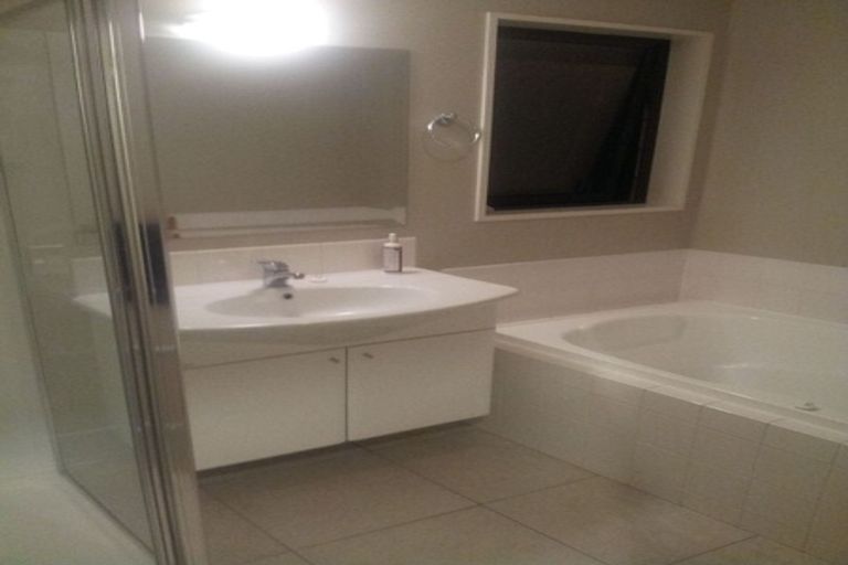 Photo of property in 35 Longspur Avenue, Wigram, Christchurch, 8025