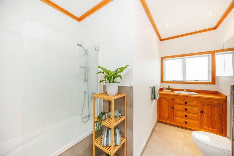 Photo of property in 155 James Line, Kelvin Grove, Palmerston North, 4414