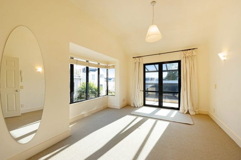 Photo of property in 93f3 Washington Avenue, Brooklyn, Wellington, 6021