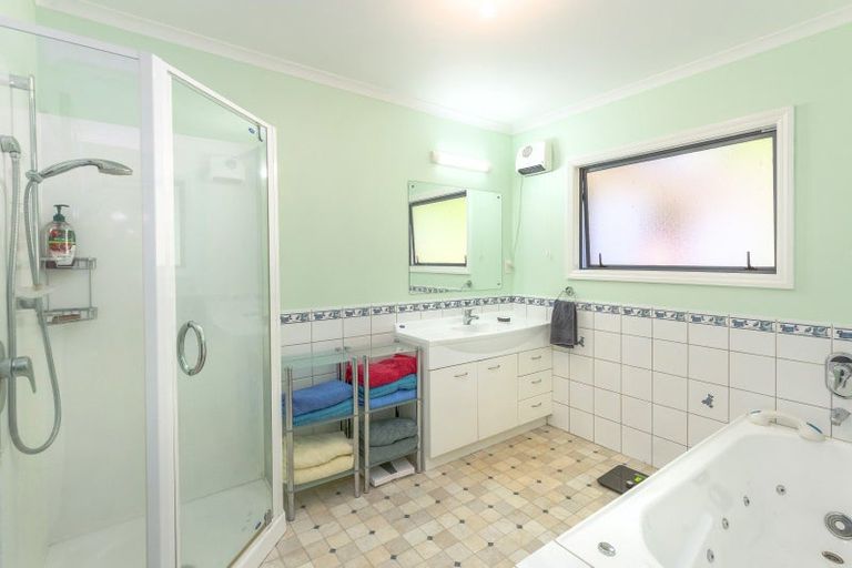 Photo of property in 62 Thomas Road, Carrington, Carterton, 5791