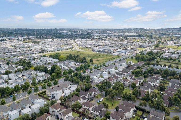 Photo of property in 13 Marengo Parkway, Takanini, 2112