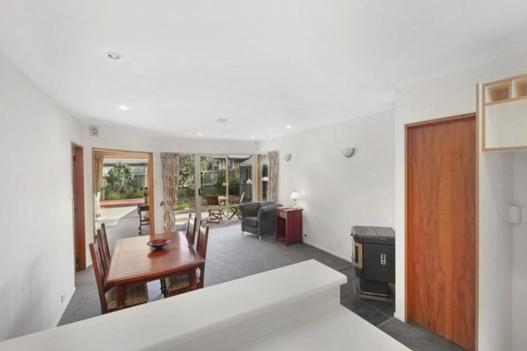 Photo of property in 6 Van Dieman Close, Templeton, Christchurch, 8042