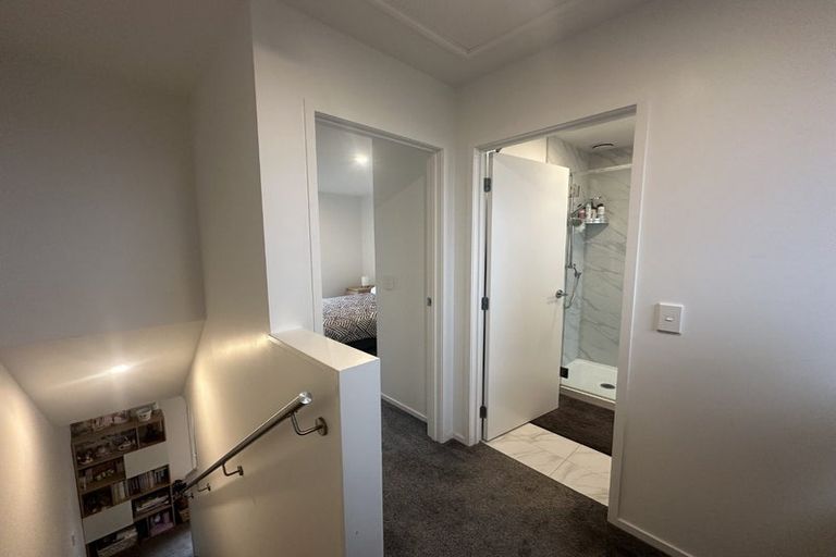 Photo of property in 7/170 Don Buck Road, Massey, Auckland, 0614