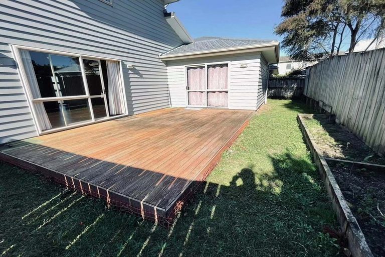 Photo of property in 74 Clover Drive, Henderson, Auckland, 0610