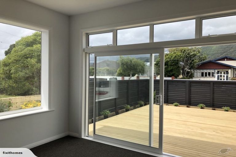 Photo of property in 4 Moana Grove, Waiwhetu, Lower Hutt, 5010