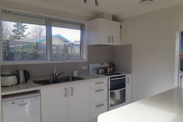 Photo of property in 4/15 Matai Street East, Riccarton, Christchurch, 8011