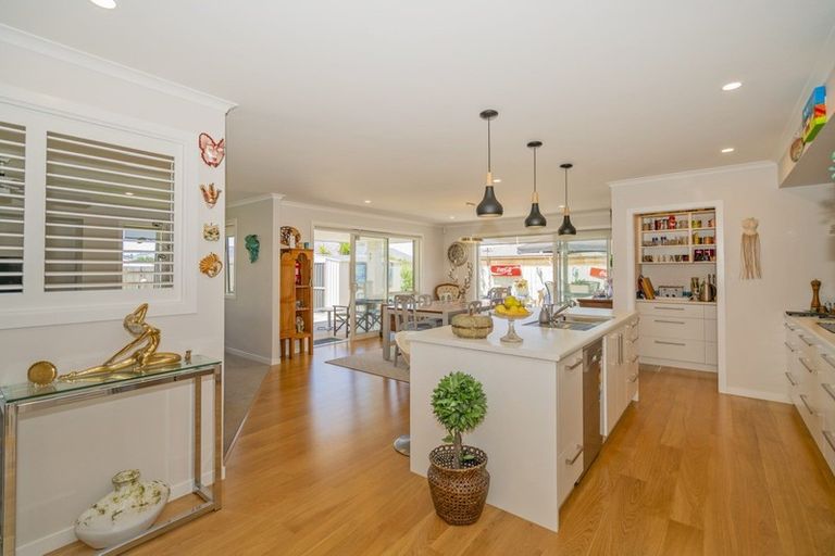 Photo of property in 120 Kupe Drive, Whitianga, 3510