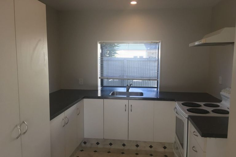 Photo of property in 6/34 Somerset Crescent, Spreydon, Christchurch, 8024