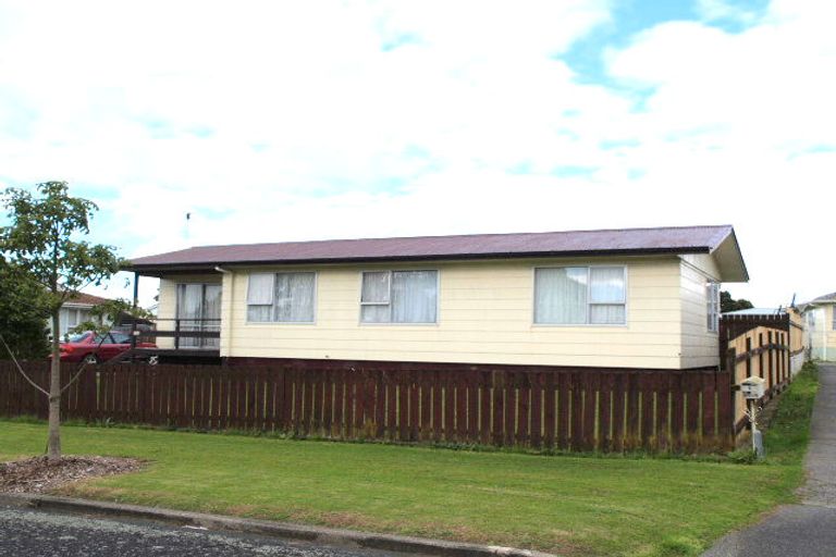 Photo of property in 4 Masters Place, Favona, Auckland, 2024