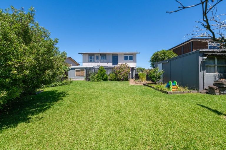 Photo of property in 29 Melandra Road, Stanmore Bay, Whangaparaoa, 0932