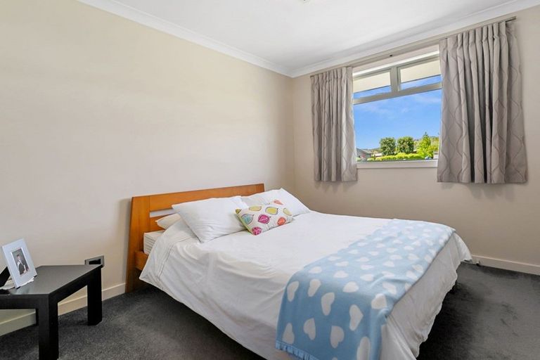 Photo of property in 19 Montgomery Crescent, Kinloch, Taupo, 3377