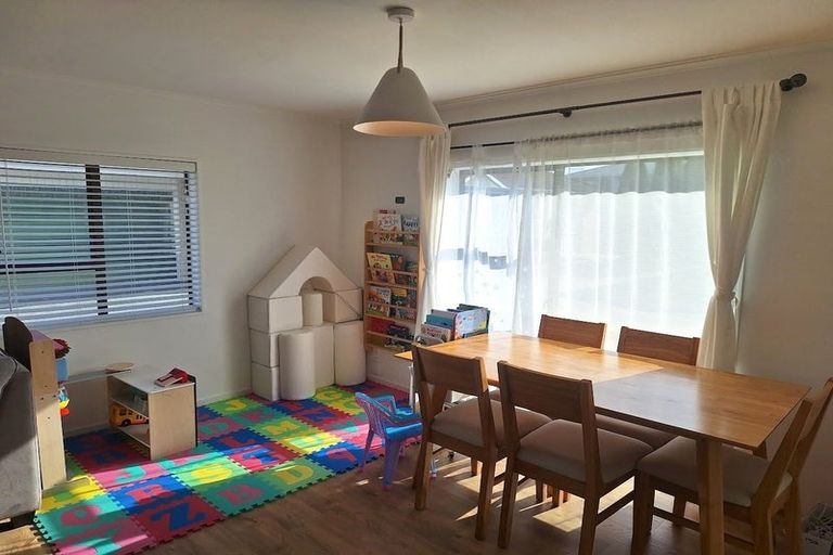 Photo of property in 4/30 Leighton Avenue, Waiwhetu, Lower Hutt, 5010