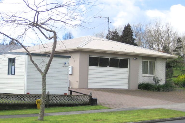 Photo of property in 53 Splitt Avenue, Glenview, Hamilton, 3206