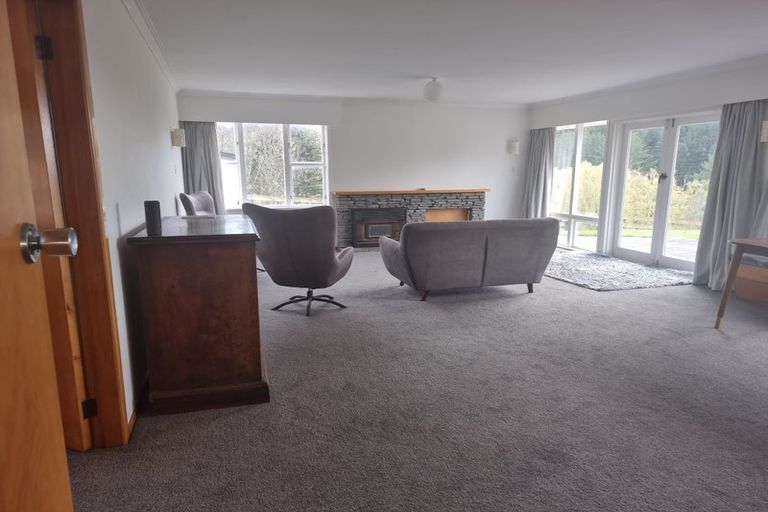 Photo of property in 357 Whitemans Valley Road, Whitemans Valley, Upper Hutt, 5371