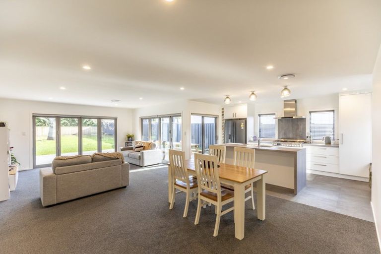 Photo of property in 5 Arabella Way, Waipukurau, 4200