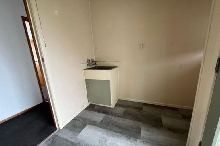 Photo of property in 36 Mckinstry Avenue, Mangere East, Auckland, 2024