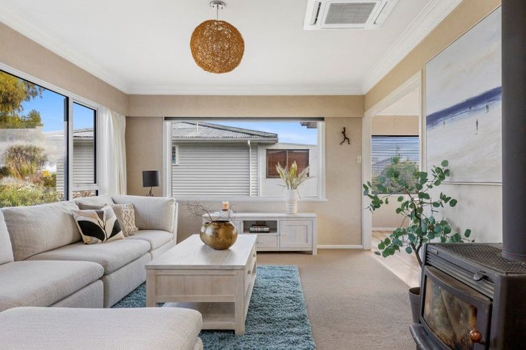Photo of property in 208 Tamamutu Street, Taupo, 3330