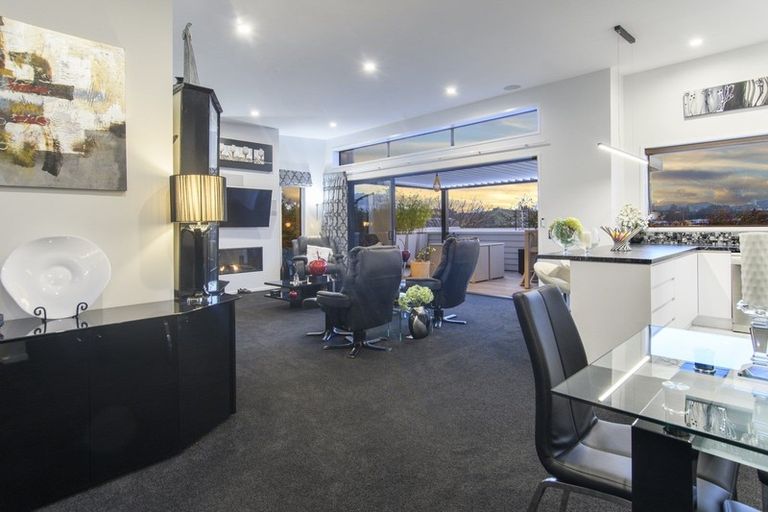 Photo of property in 133 Lakes Boulevard, Pyes Pa, Tauranga, 3112