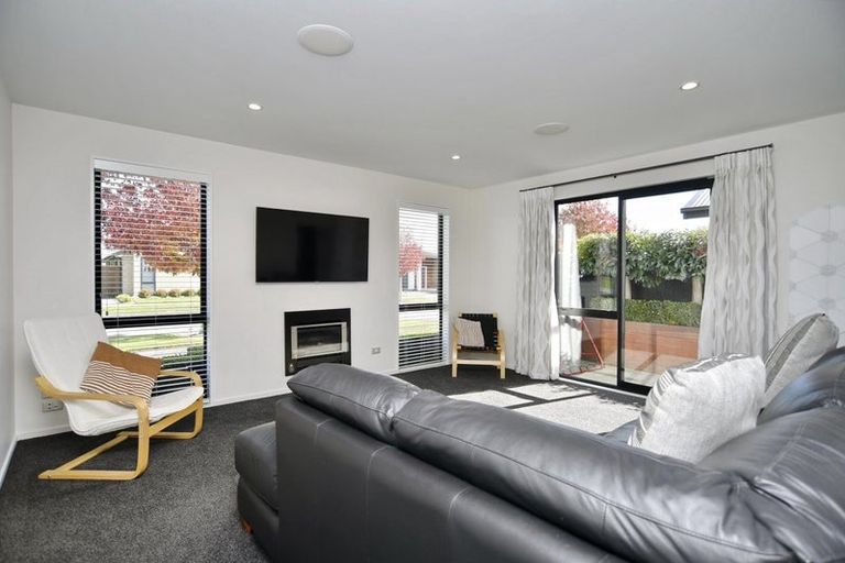 Photo of property in 26 Taiore Crescent, Marshland, Christchurch, 8083