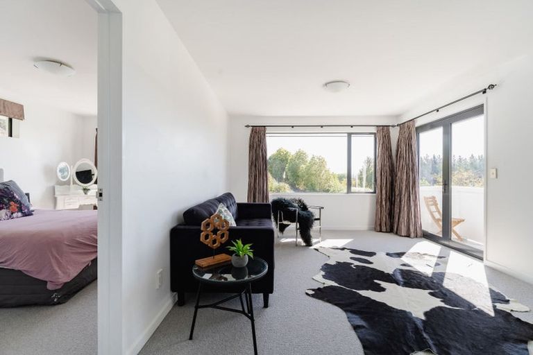 Photo of property in 214 Gladstone Road North, Mosgiel, 9024