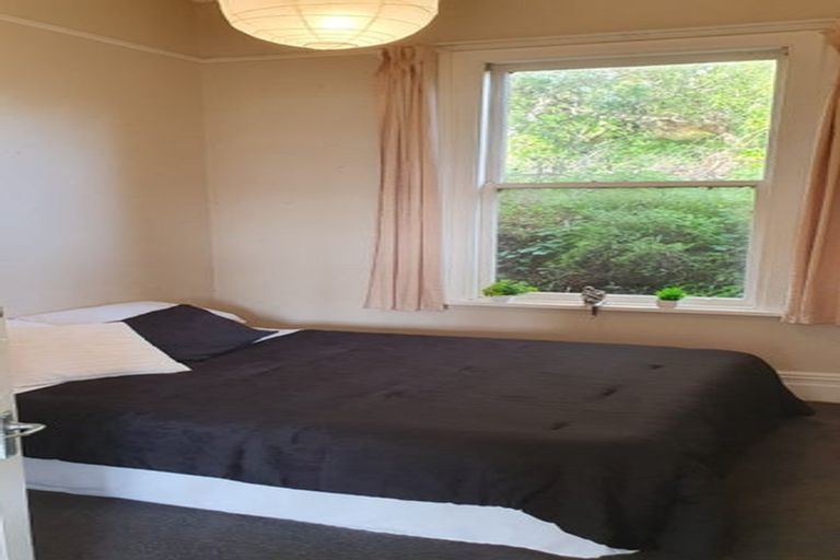 Photo of property in 11 Vogel Street, Mount Victoria, Wellington, 6011