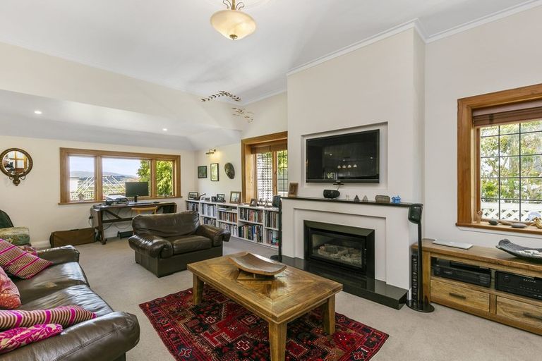 Photo of property in 57 Waipapa Road, Hataitai, Wellington, 6021